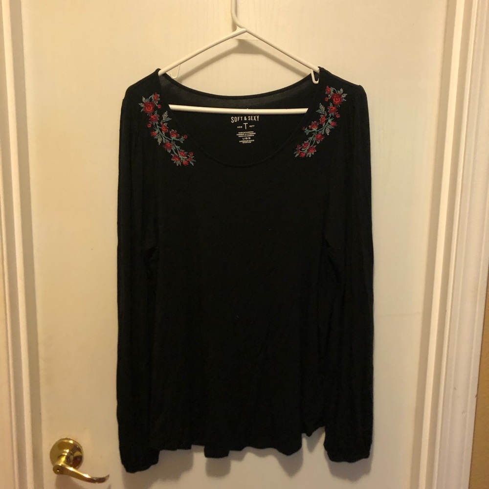 Black floral top